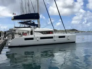 Lagoon 50