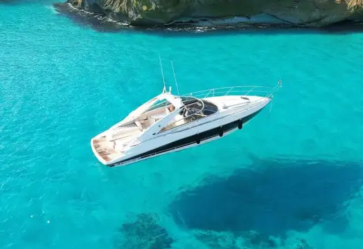Sunseeker Superhawk 43 DAISY DEE