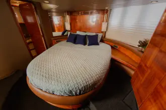 Thumbnail von Azimut 55