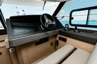 Thumbnail von Fountaine Pajot MY 6