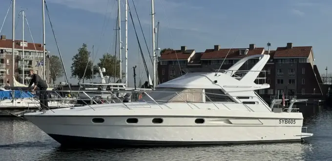 Fairline 43