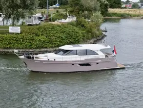 Thumbnail von Van Den Hoven Executive 15.00 MK II Van den Hoven Executive 15.00 MK II