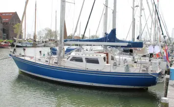 Victoire 1270 Decksaloon Spirit of Eden