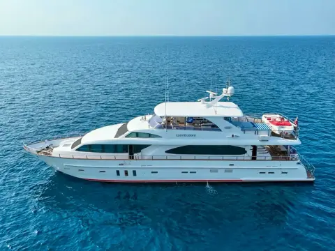 New Ocean Yachts 95 LADY EILEEN II