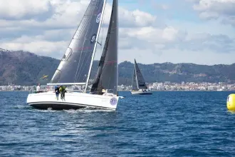 Thumbnail von Grand Soleil 37 B&C