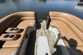 Thumbnail von Crest Boats Continental SLS 25'