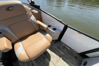 Thumbnail von Crest Boats Continental SLS 25'