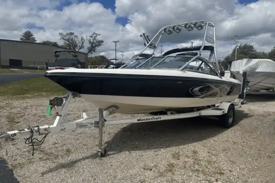 MasterCraft X 2