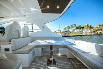 Thumbnail von Azimut Atlantis 45