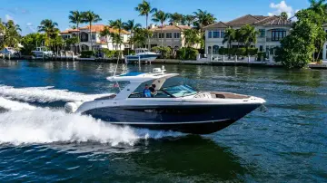 Thumbnail von Sea Ray SLX 400