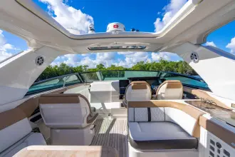 Thumbnail von Sea Ray SLX 400
