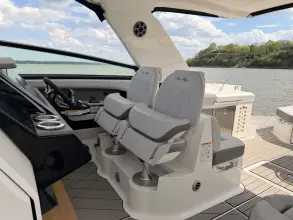 Thumbnail von Sea Ray SLX 400