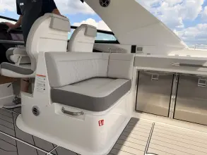 Thumbnail von Sea Ray SLX 400