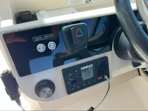 Thumbnail von Boston Whaler 330 Vantage