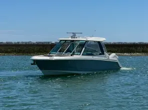 Thumbnail von Boston Whaler 330 Vantage
