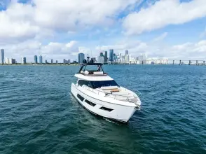 Thumbnail von Ferretti Yachts 720 SANTA MARIA
