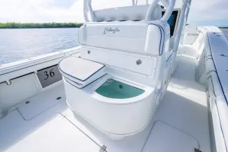Thumbnail von Yellowfin 36 Offshore