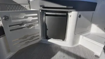 Thumbnail von Sea Ray SLX 310 Outboard