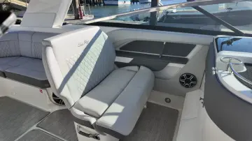 Thumbnail von Sea Ray SLX 310 Outboard