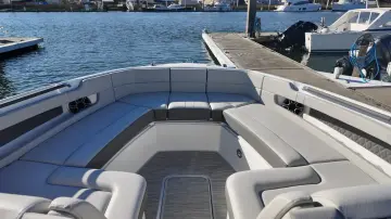 Thumbnail von Sea Ray SLX 310 Outboard