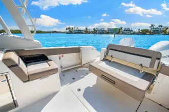 Thumbnail von Boston Whaler 280 Vantage