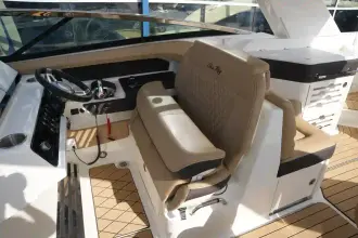 Thumbnail von Sea Ray SLX 310