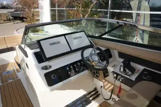 Thumbnail von Sea Ray SLX 310