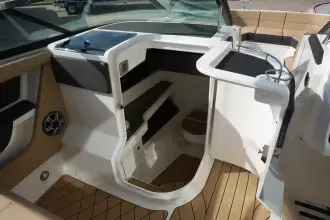 Thumbnail von Sea Ray SLX 310