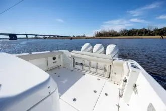Thumbnail von Boston Whaler 350 Outrage
