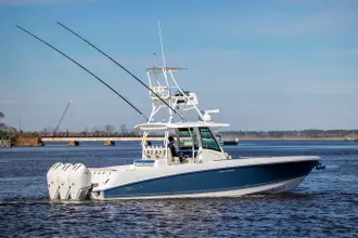 Thumbnail von Boston Whaler 350 Outrage