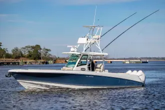 Thumbnail von Boston Whaler 350 Outrage