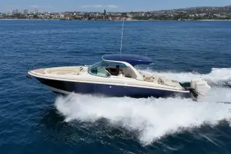 Thumbnail von Chris-Craft 35 Launch Gt