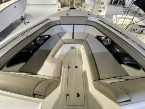 Thumbnail von Boston Whaler 330 Vantage