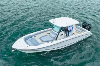 Thumbnail von Boston Whaler 330 Outrage