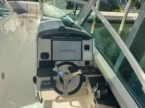 Thumbnail von Boston Whaler 320 Vantage