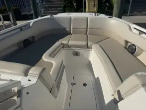 Thumbnail von Boston Whaler 320 Vantage