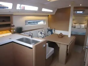 Thumbnail von Jeanneau Sun Odyssey 380