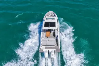 Thumbnail von Sea Ray SLX 400 Outboard