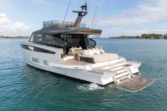 Thumbnail von Azimut Seadeck 6