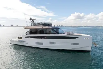 Thumbnail von Azimut Seadeck 6