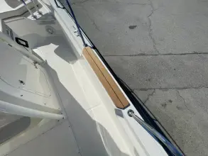 Thumbnail von Boston Whaler 210 Montauk