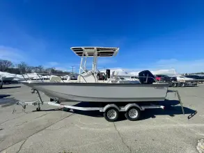 Thumbnail von Boston Whaler 210 Montauk