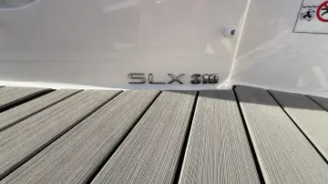 Thumbnail von Sea Ray SLX 310 Outboard