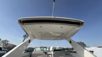 Thumbnail von Sea Ray SLX 310 Outboard