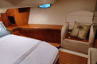Thumbnail von Hunter 45 Deck Salon