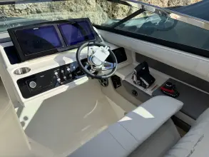 Thumbnail von Sea Ray SLX 310