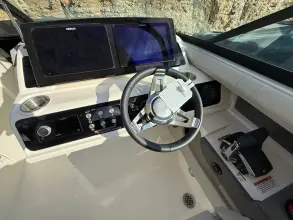 Thumbnail von Sea Ray SLX 310