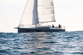 Beneteau Oceanis 34.1 Swing Keel