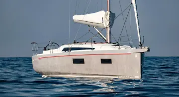 Thumbnail von Beneteau Oceanis 34.1 Swing Keel