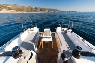 Thumbnail von Beneteau Oceanis 34.1 Swing Keel